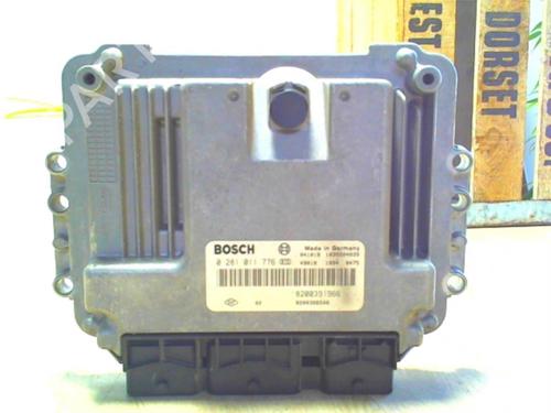Used Control unit RENAULT SCÉNIC II (JM0/1_) 1.9 dCi (JM0G, JM12, JM1G, JM2C) (120 hp) 24023545