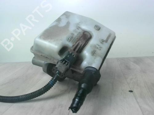 Brake master cylinder PEUGEOT 5008 (0U_, 0E_) 1.6 HDi | BP24023250M77 