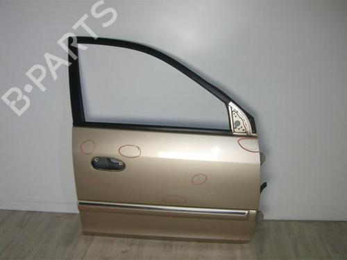 Used Right front door KIA CARENS II MPV (FJ) 2.0 CRDi (113 hp) 23643943