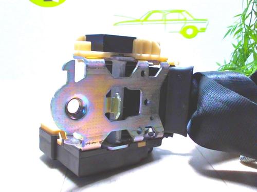 Front right seatbelt RENAULT TWINGO II (CN0_) 1.5 dCi (CN0E) | BP24021218I25