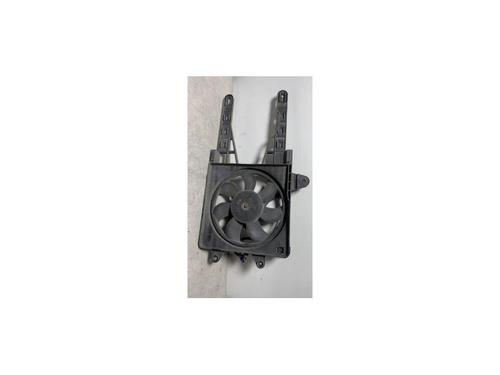 Used Heater blower motor FIAT PUNTO (176_) 60 1.2 (176AP, 176AR, 176AQ, 176BB) (60 hp) 30807741