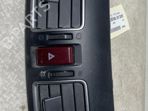 Used Air vent SUBARU FORESTER (SJ_) 2.0 i AWD (SJ5) (150 hp) 30705306