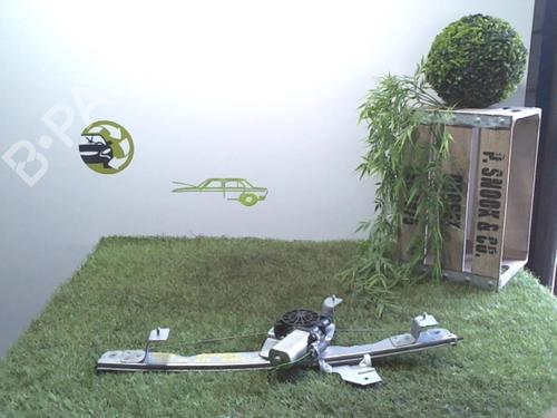 Used Front left window mechanism DACIA SANDERO 1.5 dCi (68 hp) 24022876