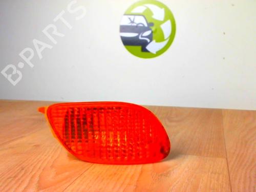 Used Right front indicator FORD FOCUS I Turnier (DNW) 1.6 16V (100 hp) 31638225