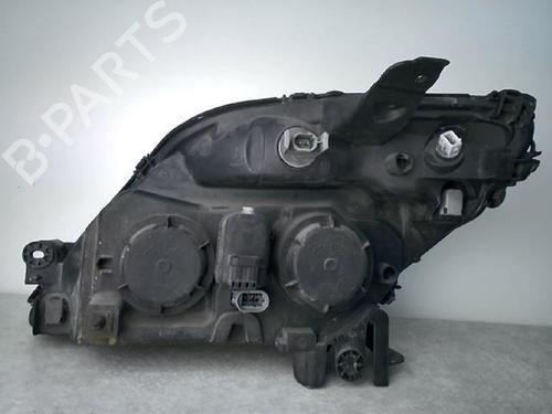 Right headlight RENAULT SCÉNIC I MPV (JA0/1_, FA0_) 1.9 dCi RX4 | BP24023572C29