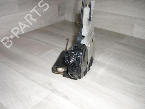 Front right lock HYUNDAI TUCSON (JM) 2.0 CRDi All-wheel Drive | BP21181642C97 