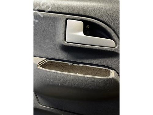 Garniture avant gauche VW FOX Hatchback (5Z1, 5Z3, 5Z4) 1.2 | BP30807887C58