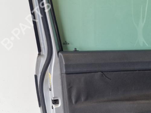 Porta frente esquerda Porta frente esquerda VW POLO IV (9N_, 9A_) 1.9 SDI (64 hp) 35805352 35805352