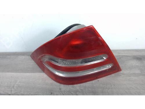 Left taillight MERCEDES-BENZ C-CLASS (W203) C 200 CDI (203.004) | BP24203030C34 