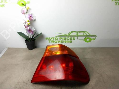 right-taillight-bmw-3-e46-320-d-230022r1-1997-1998-1999-2000-2001-2002-2003-2004-2005-21182153 main image