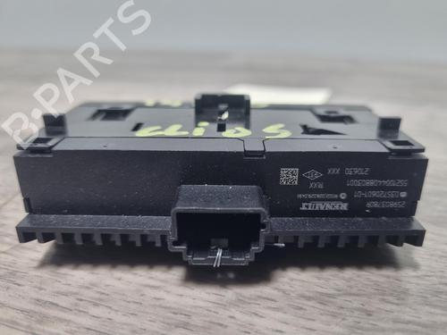 Switch RENAULT CLIO V (B7_) 1.0 TCe 90 (B7MT) | BP39713830I30 - Image 2
