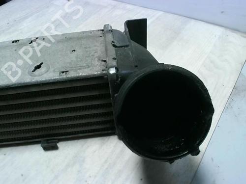 Intercooler radiateur BMW 1 (E81) 118 d (143 hp) 31251938