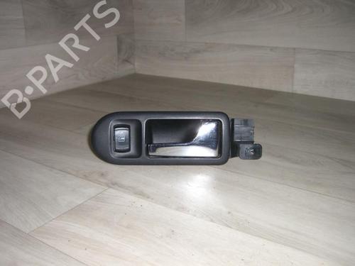 Used Front right interior door handle Front right interior door handle VW GOLF IV (1J1) 1.9 TDI (110 hp) 25618080 25618080