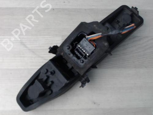 licence-plate-light-renault-scenic-ii-jm01_-2003-2004-2005-2006-2007-2008-2009-2010-31638155 main image