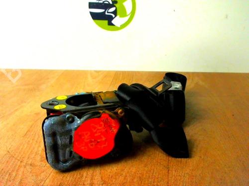 front-right-belt-tensioner-mercedes-benz-c-class-coupe-c204-c-220-cdi-204302-20486050859c94-2011-22440571 main image