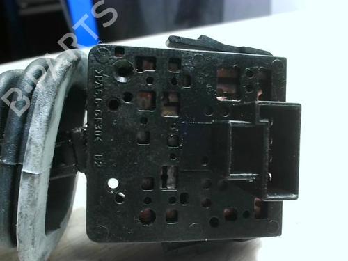 Switch OPEL MERIVA A MPV (X03) 1.3 CDTI (E75) | BP31638095I30 