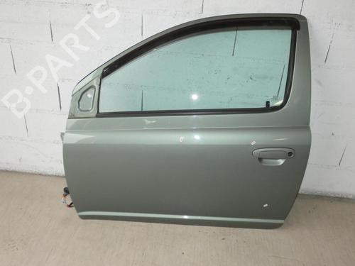 Used Left front door TOYOTA YARIS (_P1_) 1.0 (SCP10_, SCP10R) (65 hp) 24028229