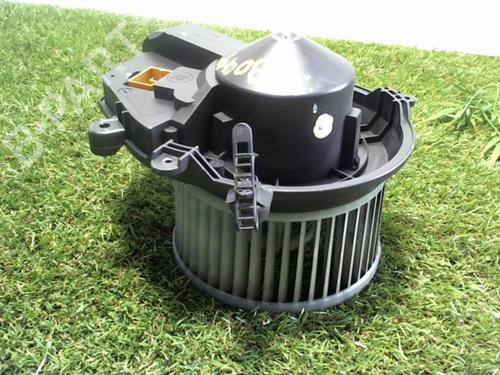 Heater blower motor AUDI A4 B5 (8D2) 1.9 TDI | BP25618245M62