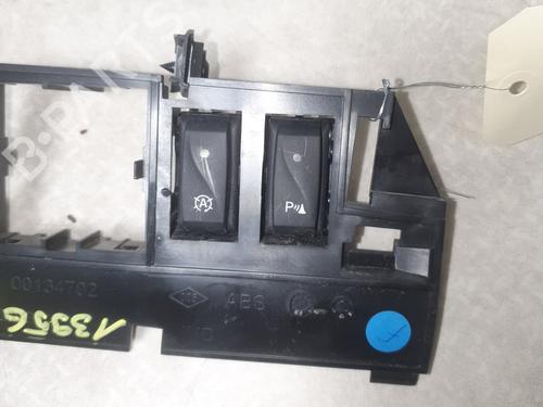 Switch RENAULT CAPTUR I (J5_, H5_) 0.9 TCe 90 | BP30705330I30