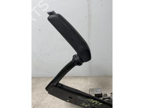 Frein à main PEUGEOT 308 I (4A_, 4C_) 1.6 HDi | BP24440835I18 