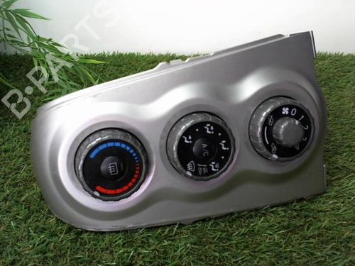 Climate control TOYOTA YARIS (_P9_) 1.4 D-4D (NLP90_, NLP90R) | BP24022105I5 