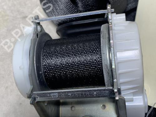Used Rear right seatbelt OPEL MERIVA B MPV (S10) 1.7 CDTI (75) (131 hp) 30807541