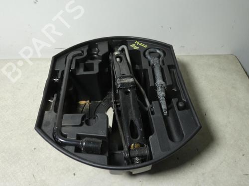Used Jack Kit PEUGEOT 208 I (CA_, CC_) 1.4 HDi (68 hp) 32342053
