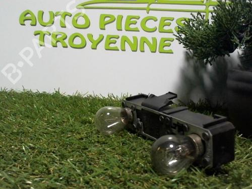 Used Licence plate light RENAULT LAGUNA I (B56_, 556_) 1.9 dTi (B56J) (98 hp) 21181985