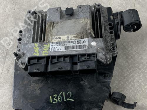 Used Engine control unit (ECU) PEUGEOT 206+ (2L_, 2M_) 1.4 HDi eco 70 (68 hp) 31251999