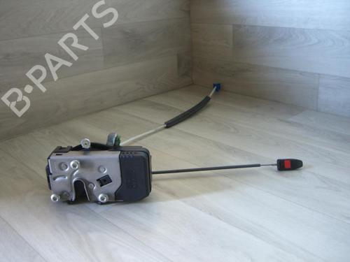 Used Front left lock OPEL ZAFIRA A MPV (T98) 2.2 DTI 16V (F75) (125 hp) 24027572