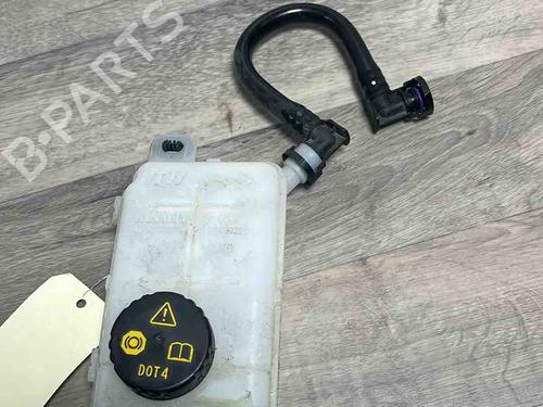 Used Brake fluid reservoir Brake fluid reservoir RENAULT TRAFIC III Van (FG_) 2.0 dCi 150 (FGMU) (150 hp) 36458807 36458807