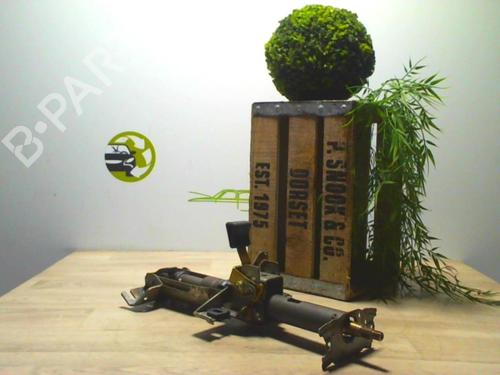 Used Steering column SUZUKI GRAND VITARA II (JT, TE, TD) 1.9 DDiS All-wheel Drive (JT419, TD44, JB419WD, JB419XD,... (129 hp) 30981501