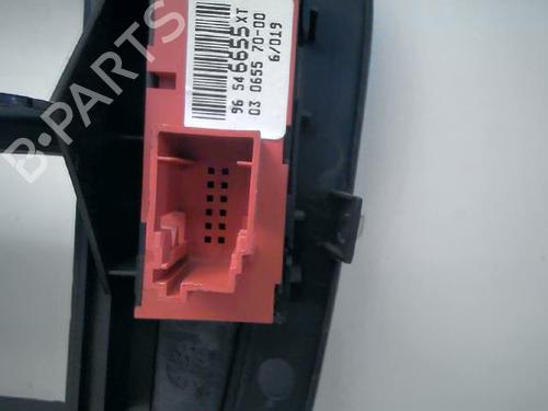 Used Middle console CITROËN C2 (JM_) 1.4 HDi (68 hp) 31252085