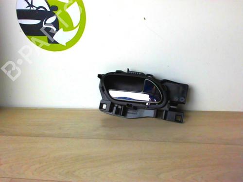 Used Rear right interior door handle PEUGEOT 5008 (0U_, 0E_) 1.6 HDi (110 hp) 21181748