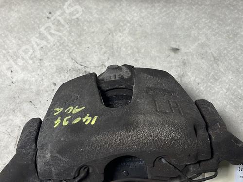 Venstre bremsekaliber foran MAZDA 5 (CW) 1.6 CD (116 hp) 33044820