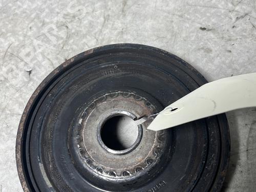 pulley-renault-clio-iii-br01-cr01-2005-2006-2007-2008-2009-2010-2011-2012-2013-2014-31851768 main image