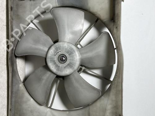 Used Radiator fan Radiator fan TOYOTA COROLLA Verso (ZER_, ZZE12_, R1_) 1.8 (ZNR11_, ZNR11R) (129 hp) 31927647 31927647