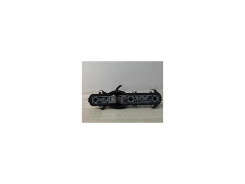 Używane Lampa oświetlenia tablicy rejestracyjnej RENAULT ESPACE IV (JK0/1_) 3.0 dCi (JK0J, JK0V) (177 hp) 21574272