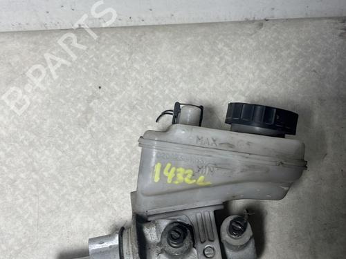 Used Brake master cylinder Brake master cylinder CITROËN C1 (PM_, PN_) 1.0 (68 hp) 33556686 33556686