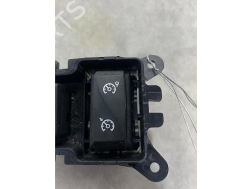 Comutador RENAULT CAPTUR I (J5_, H5_) 0.9 TCe 90 | BP30807665I30