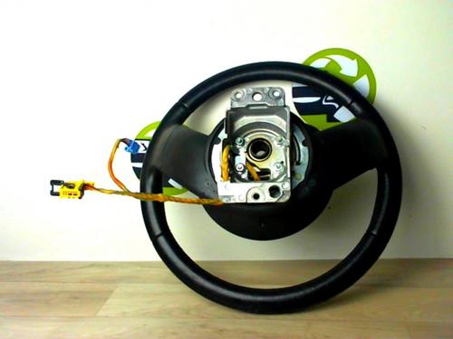 Steering wheel CITROËN C4 I (LC_) 1.6 HDi | BP24021256C49 