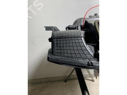 Heater matrix box FORD FIESTA VI (CB1, CCN) 1.4 TDCi | BP23091408M61