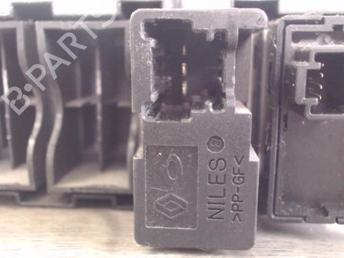Switch RENAULT KOLEOS I (HY_) 2.0 dCi (HY0K) | BP27159594I30 