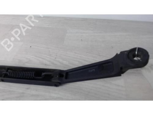 Front windshield wiper arm HYUNDAI TUCSON (JM) 2.0 CRDi | BP21183042C143 