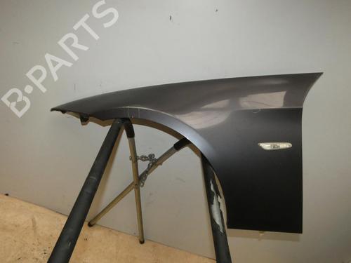 Used Left front fenders BMW 3 Touring (E91) 320 d (150 hp) 24026105