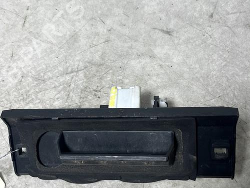 Used Exterior handle Exterior handle PEUGEOT 206 Hatchback (2A/C) 1.4 i (75 hp) 32727662 32727662