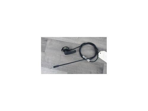 Poignée intérieure RENAULT MEGANE IV Hatchback (B9A/M/N_) 1.6 dCi 130 (B9A4) (130 hp) 25472864