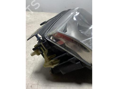 Right headlight VW POLO (6N2) 1.4 | BP25619576C29 