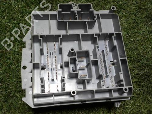 Fuse box FIAT PUNTO (188_) 1.3 JTD 16V | BP21181685E1 