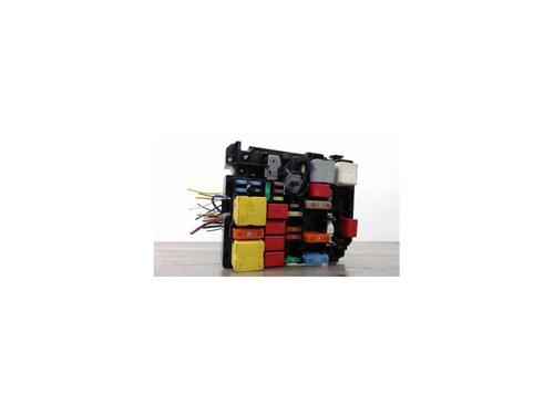 Used Fuse box PEUGEOT 3008 II SUV (MC_, MR_, MJ_, M4_) 1.2 THP/ PureTech 130 (MRHNSM, MRHNSU, MRHNSJ, MRHNYW,... (131 hp) 25448050
